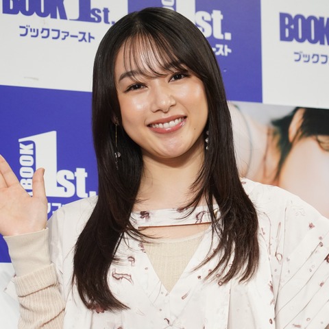 桜井日奈子、鍛え上げた美ボディのさらなる披露に意欲「最近、お腹にラインも」 画像