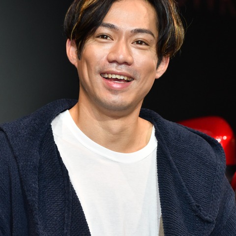 高橋大輔、現役復帰のキッカケ語る…鈴木明子は衝撃「エイプリル・フールかと」「いつも斜め上」 画像