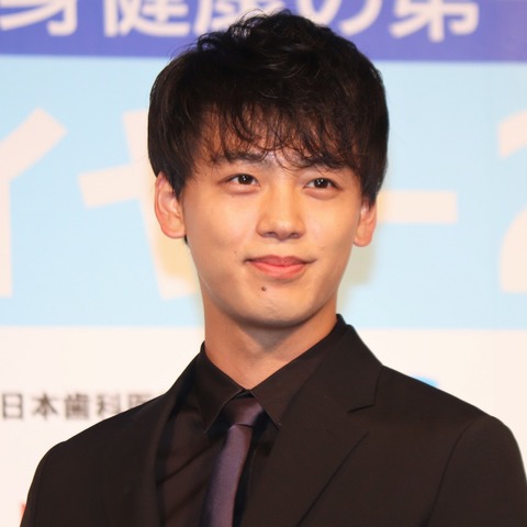 竹内涼真、こだわりの体力づくり!海外の撮影時もパーソナルトレーニング 画像