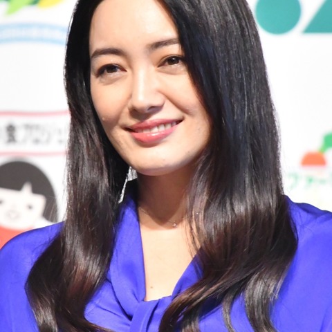 田中哲司、妻へカメラ目線で陳謝「由紀恵ちゃん、ごめんなさい」 画像