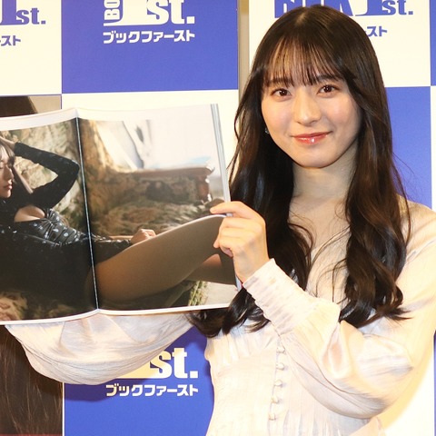 STU48・今村美月、1st写真集で初挑戦を告白「特技の書道をランジェリー姿で…」 画像