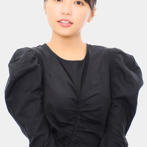 大原優乃、ジムで本気トレーニング!撮影前の追い込み 画像