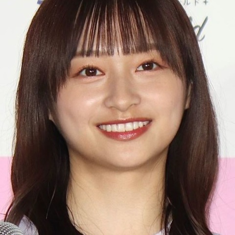 元日向坂・影山優佳、念願の「ハシゴの旅」でコミュ力発揮！ネット沸騰「一緒にお酒飲みたい…」 画像