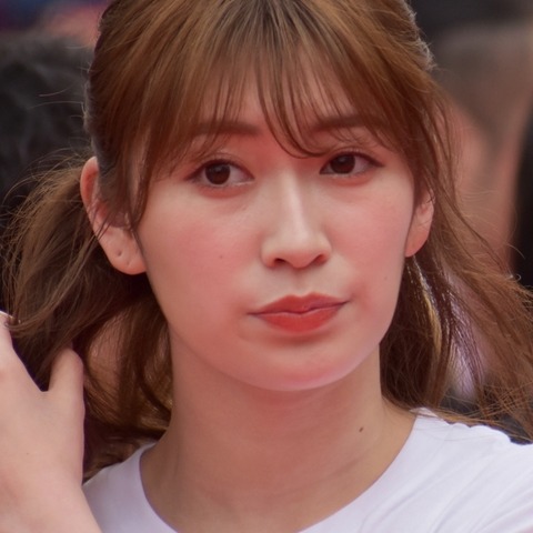 元NMB48・吉田朱里、アイドル時代に投稿した1本の動画が転機!人気YouTuberに 画像