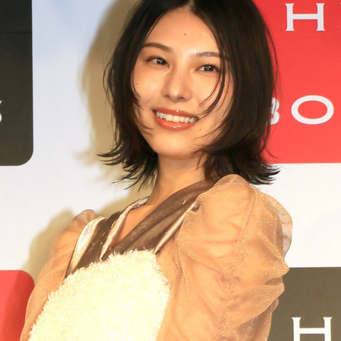 相楽伊織、待望のファースト写真集発売決定! 画像