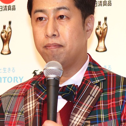 ウエストランド井口、2列ある前歯にスタジオ悲鳴! 画像