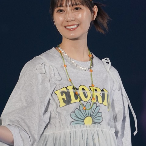 日向坂46・小坂菜緒、ランウェイで大歓声「すごく楽しかったです」 画像