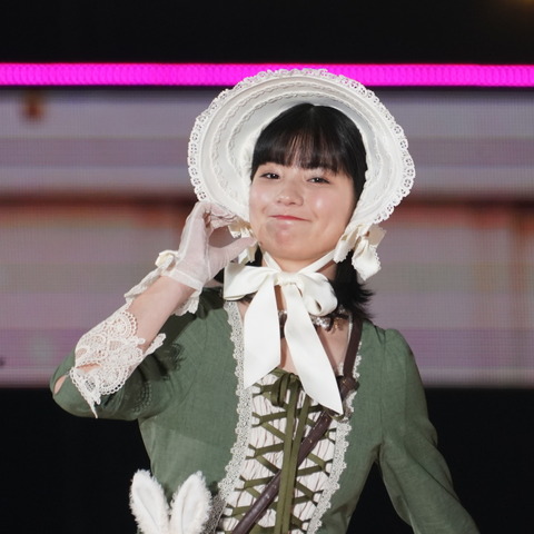 蒔田彩珠・今森茉耶がGirlsAwardに登場、蒔田はロリータファッションに「ドキドキ」 画像