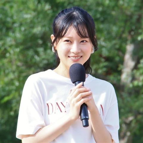 重盛さと美、上京のタイミングは高校の卒業旅行!? 画像