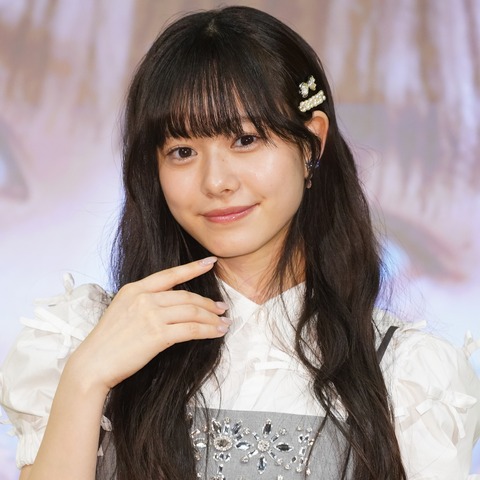 私立恵比寿中学・仲村悠菜、1st写真集ではアンニュイな表情カットがお気に入り！ 画像