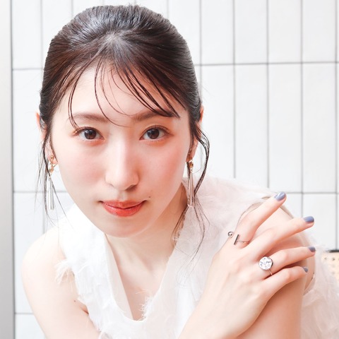 【インタビュー】日比美思、主演舞台の役づくりで「ストリップを観に行きました」元Dream5大原優乃&高野洸への思いも 画像