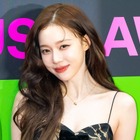 上も下も…aespa・ウィンター、真っ白な攻め衣装で健康美を披露！強烈な雰囲気に「落ち着け」 画像