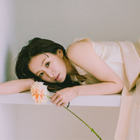 島袋寛子、デビュー30周年記念の新ビジュアル公開＆SNS開設！ 画像