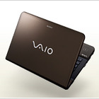 カラフルなノートPCの「VAIO E」に小ぶりな14V型を追加――直販のみ 画像