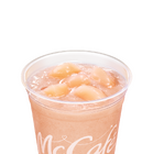 マクドナルド、初夏にぴったりな「もものスムージー」今年も登場！新作「マスカットスムージー」も27日より販売 画像