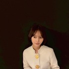 南沙良、ミニ丈美脚露出の舞台挨拶衣装に反響「衣装とっても素敵」「めっちゃ脚キレイ」 画像