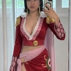 『ONE PIECE』ハンコックに変身した韓国女性芸人、胸元ざっくり衣装で“驚異のシンクロ率” 画像