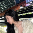 「女性が自由に生きちゃダメ？」“ブラレス”韓国女性芸能人の歴史、歌手の主張で再び脚光 画像