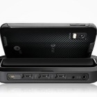 【CES 2011】モトローラがデュアルコアのスマートフォン「ATRIX 4G」！ユニークなドックも登場 画像
