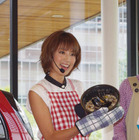 東原亜希さん、i-MiEV の電力でアウトドア料理に挑戦 画像