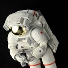 ISS船外活動用宇宙服を発売　10分の1 画像