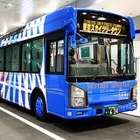 スカイツリーシャトルの専用バス、ガラスルーフ仕様車を公開 画像