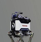 東芝、福島第一原子力発電所向けに4足歩行ロボットを開発 画像