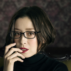 宮沢りえ、新CMでセクシーなナマ脚&メガネ姿! 「普段隠している色気を1年分使っちゃった」 画像