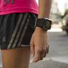 アディダス、ランナー向け腕時計型スマートデバイス「miCoach SMART RUN」 画像