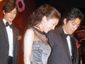 【第20回東京国際映画祭】大沢たかお、いきなり抱き上げる!? 竹内結子はセクシーに魅せる 画像