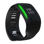 アディダス、リストバンド型のフィットネス端末「miCoach FIT SMART」 199ドル 画像