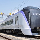 JR東日本、中央本線の新型特急「E353系」量産先行車を公開 画像