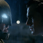 『バットマン vs スーパーマン』、世界的ヒットなるか 画像