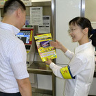 各地で進む訪日外国人対応、大阪市交通局がNECの通訳サービス導入 画像