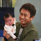 浜田雅功が鈴木亜美の赤ちゃんを抱っこ……今夜の『ダウンタウンなう』 画像