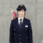 橋本環奈、フジ連ドラヒロインに！『警視庁いきもの係』で制服姿披露 画像