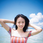 山本舞香、写真集の発売決定！プライベートショットや水着ショットも 画像