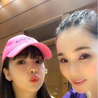 平野ノラ、藤田ニコルと海外ロケ前の“ニコノラコンビ”写真公開！ 画像