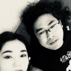 平野ノラ、ロッチ中岡とのモノトーン2ショットに「レコードジャケットのよう」と反響 画像