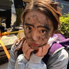 岡田結実、キュートな墨だらけ姿公開！ 画像