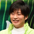 田中圭、吉田鋼太郎は「魔王」?その理由は…… 画像
