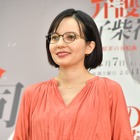 妊娠中のベッキー、ドラマ撮影現場で子役から「お母さん」と呼ばれ笑顔 画像