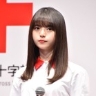 齋藤飛鳥、洗面所で生活!?　たこ焼き・焼き芋も調理 画像