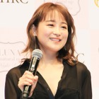 敬礼！鈴木奈々、キュートな自衛隊制服姿に絶賛の声！ 画像