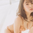 山田菜々が大人の色気見せる！下着カットも収録のカレンダー発売決定 画像