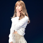 【TGC 2020】藤田ニコル、ヘソ出し&ミニスカで投げキッス! 画像