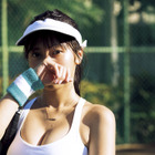 佐野ひなこの2年ぶりの写真集が発売決定!原点回帰し王道グラビア披露! 画像