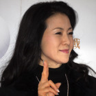 家の中に突然“特急列車”が!?　藤あや子の動画が話題に！ 画像