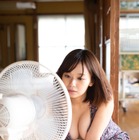 和地つかさ、グラビアで“親戚のちょっとエッチなお姉さん”に! 画像