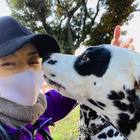 高岡早紀、愛犬とのお散歩2ショット公開 画像